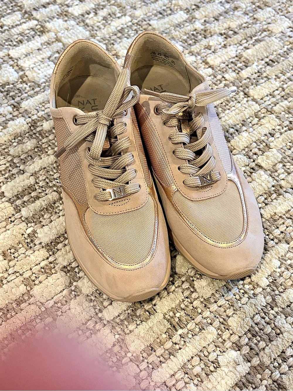 Naturalizer Lotus Sneaker Women's US 9.5M pinky tan
